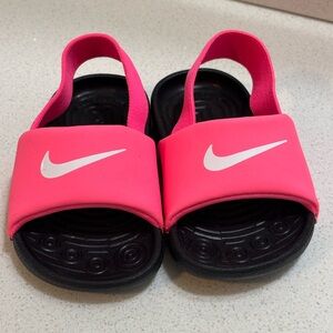 Nike Kawa Slide Sandal Baby Girl Size 4 Hot Pink